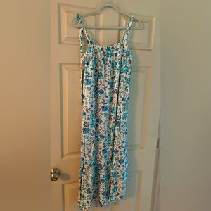 Old Navy Blue and White Floral Dress
